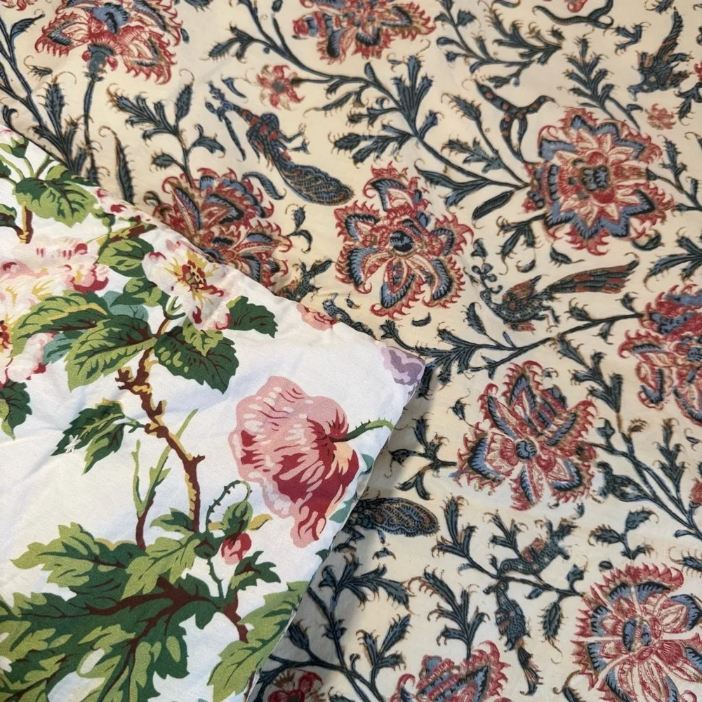 Pottery‎ Barn reversible Quilted Pillow Cover Sham Eloise Garden 25x25